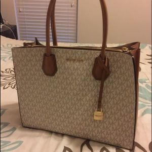 Michael Kors handbag